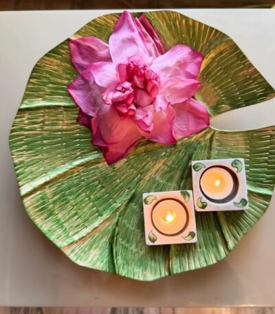Lotus Leaf platter with tea lights - TheBFactory