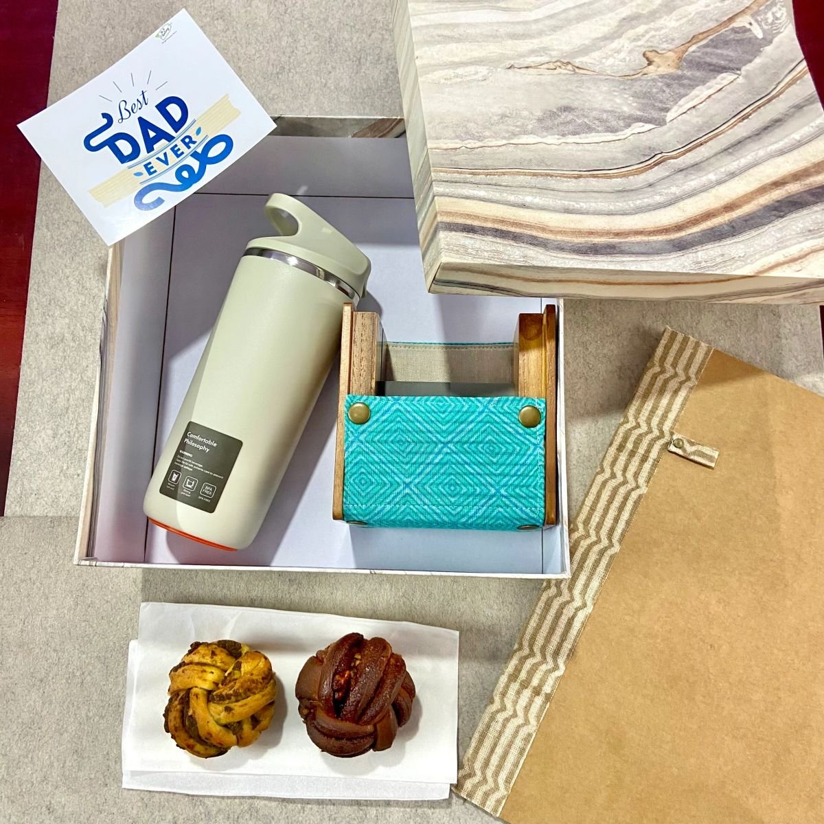 Working Dad Hamper Working Dad Hamper - TheBFactory